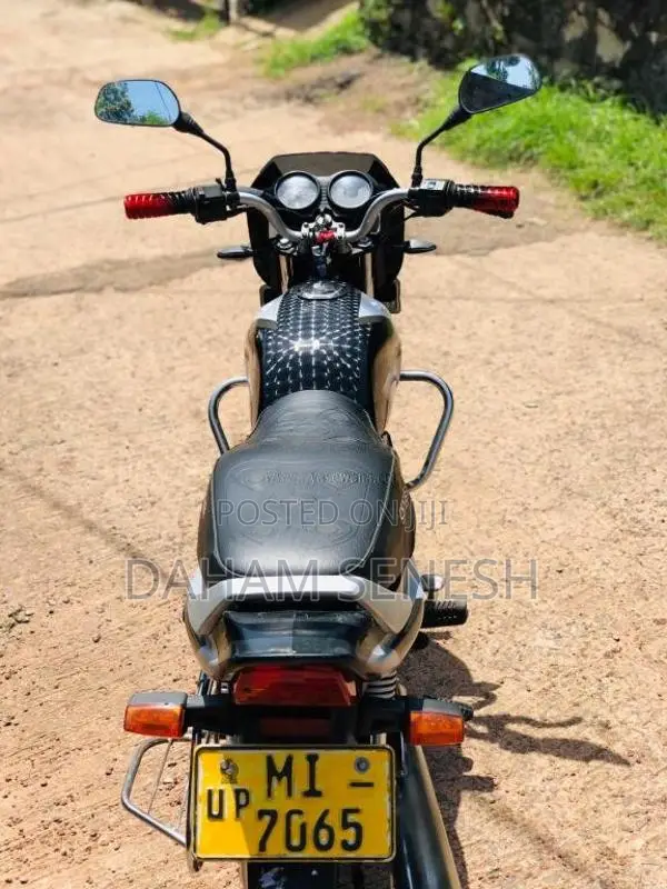 Bajaj CT-100 2005 Motorbike Brand New