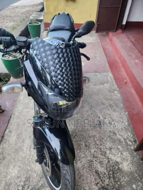 Bajaj Pulsar 2009 Motorbike (Used)