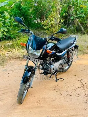 Bajaj CT-100 2017 Motorbike (Used)