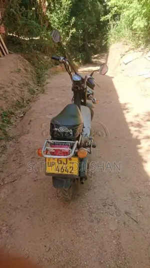 Honda Chaly 2000 Motorbike (Used)