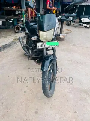 Bajaj Platina 2013 Motorbike (Used)