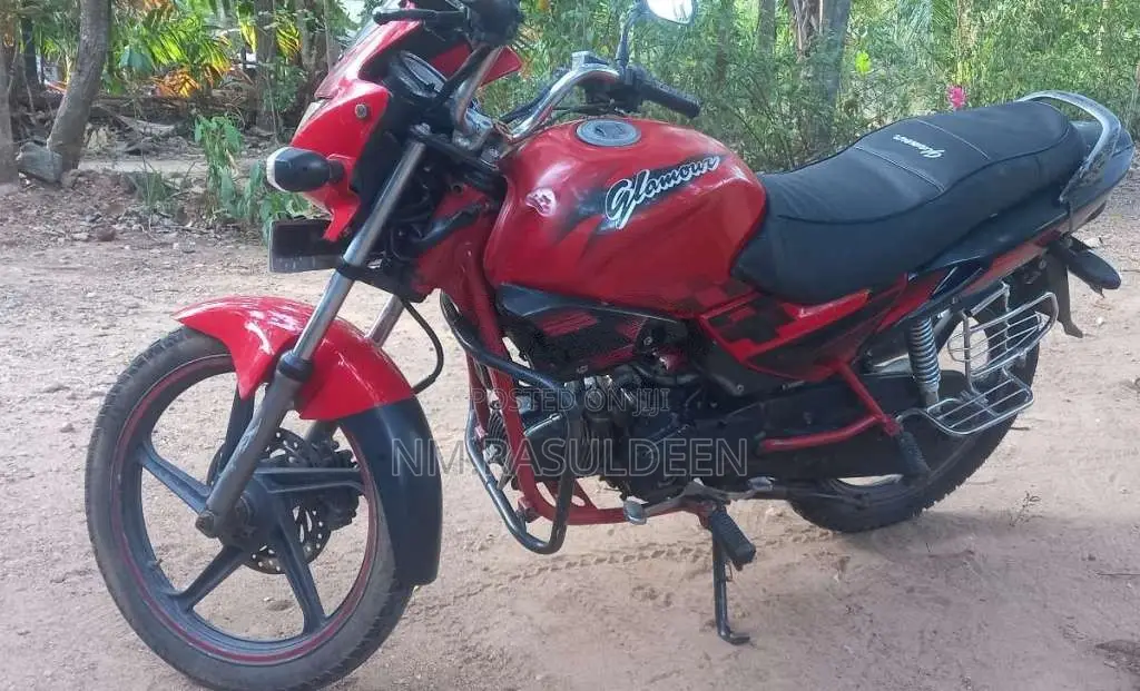 Hero-Honda Glamour 2011 Motorbike (Used)