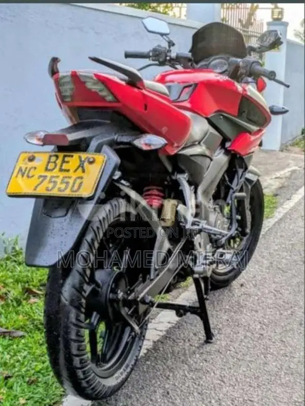 Bajaj Pulsar AS 150 2015 Motorbike (Used)