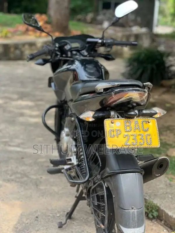 Bajaj Pulsar 2013 Motorbike (Used)