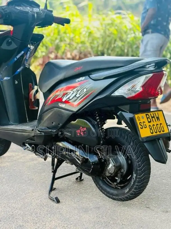 Honda Dio 2019 Motorbike (Used)