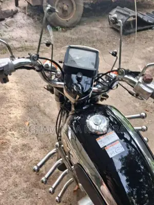 Honda CD125 Benly 2005 Motorbike (Used)