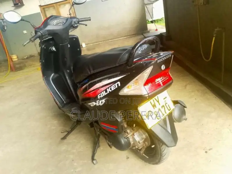 Honda Dio 2011 Motorbike (Used)