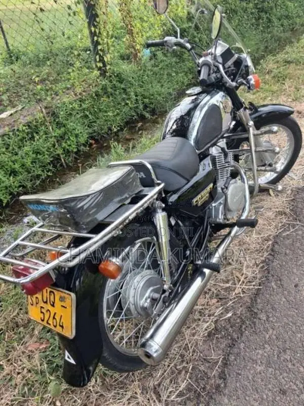 Honda CD125 Benly 2005 Motorbike (Used)