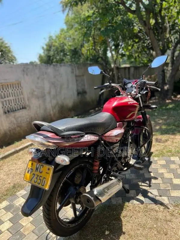Bajaj Discover 2010 Motorbike (Used)