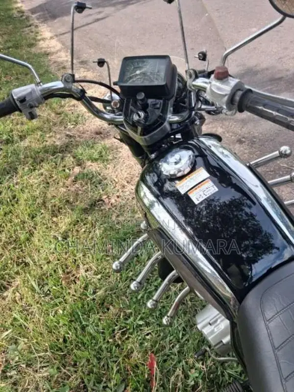 Honda CD125 Benly 2005 Motorbike (Used)