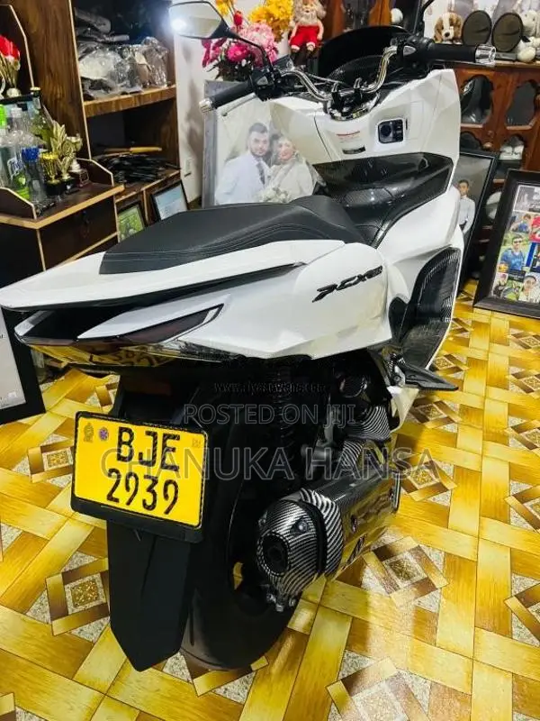 Honda Pcx 2023 Motorbike (Used)