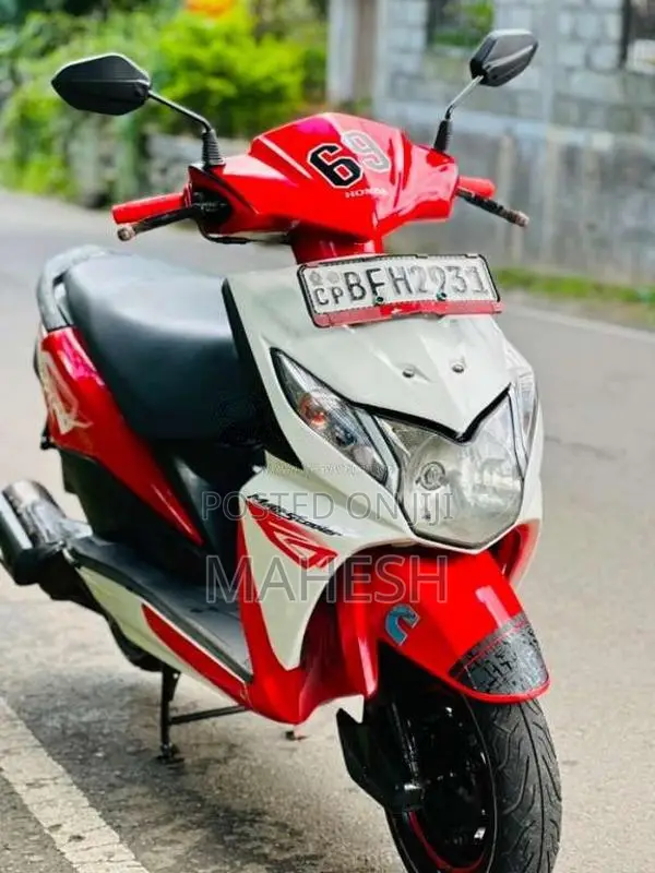 Honda Dio 110 2017 Motorbike (Used)
