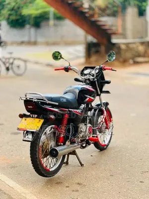 Bajaj CT-100 2010 Motorbike (Used)