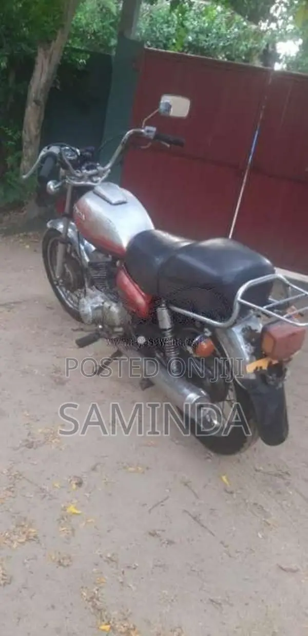 Honda CM 125 T 1989 Motorbike (Used)