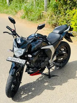 Yamaha Fz Version 2.0 2018 Motorbike (Used)