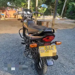 Bajaj Platina 2013 Motorbike (Used)