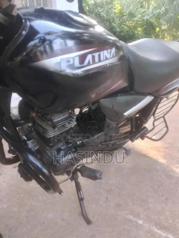 Bajaj Platina 2013 Motorbike (Used)