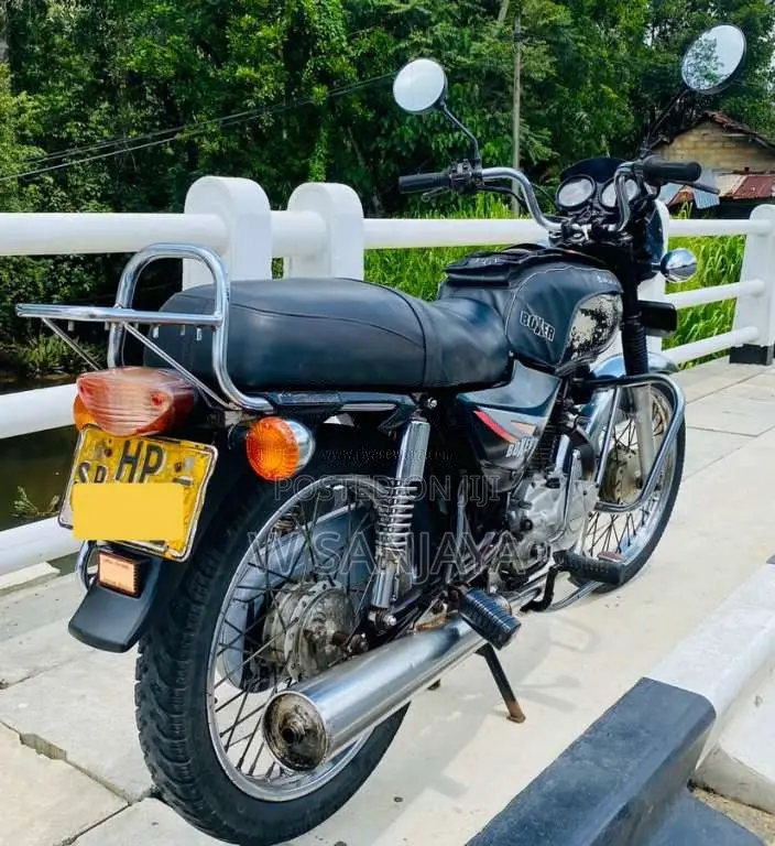 Bajaj Boxer CT Deluxe 2004 Motorbike (Used)