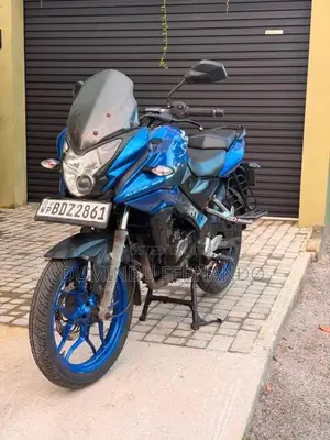 Bajaj Pulsar 2016 Motorbike (Used)