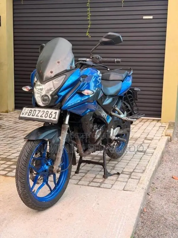 Bajaj Pulsar 2016 Motorbike (Used)