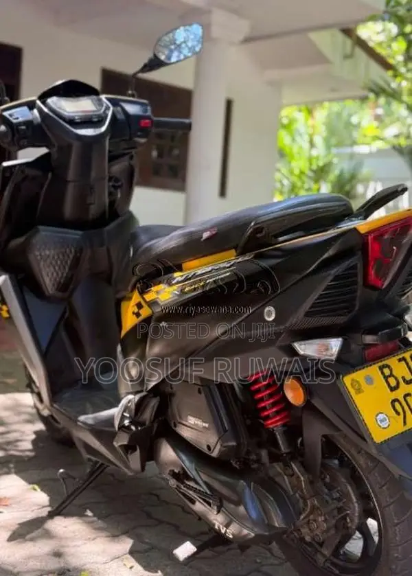 TVS Ntorq 2022 Motorbike (Used)