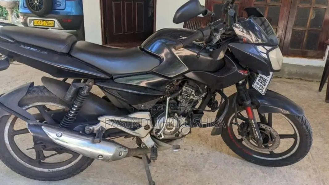 Bajaj Pulsar 135 2013 Motorbike (Used)
