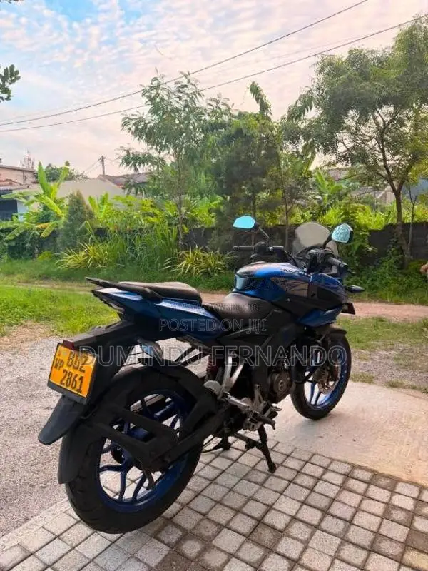 Bajaj Pulsar 2016 Motorbike (Used)