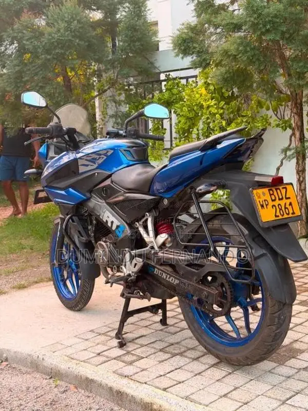 Bajaj Pulsar 2016 Motorbike (Used)