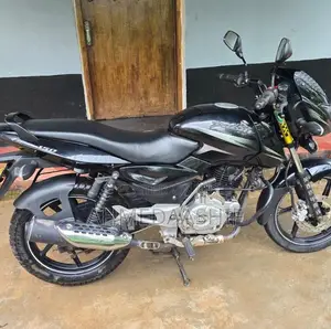 Bajaj Pulsar 2017 Motorbike (Used)