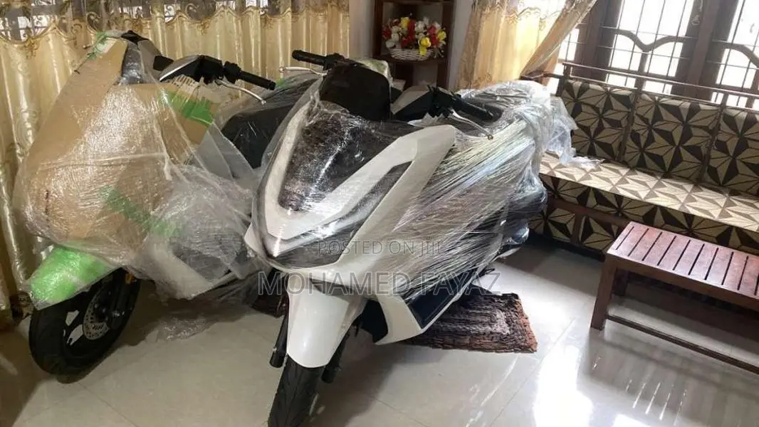 Honda Pcx 2025 Motorbike Brand New