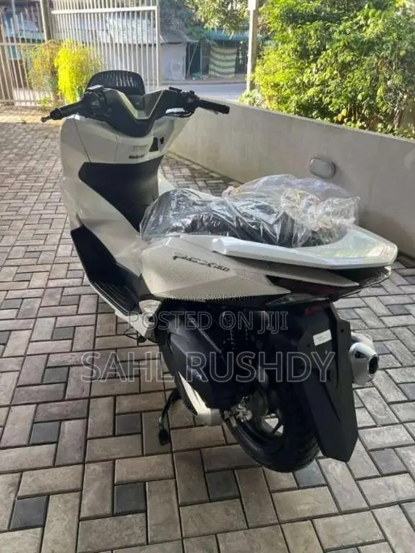 Honda Pcx 2025 Motorbike Brand New