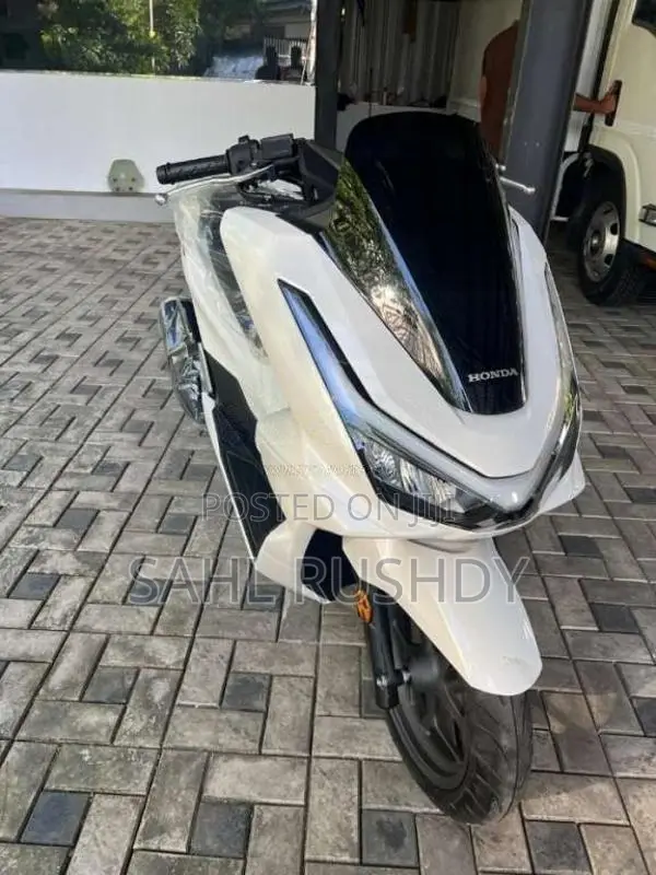 Honda Pcx 2025 Motorbike Brand New