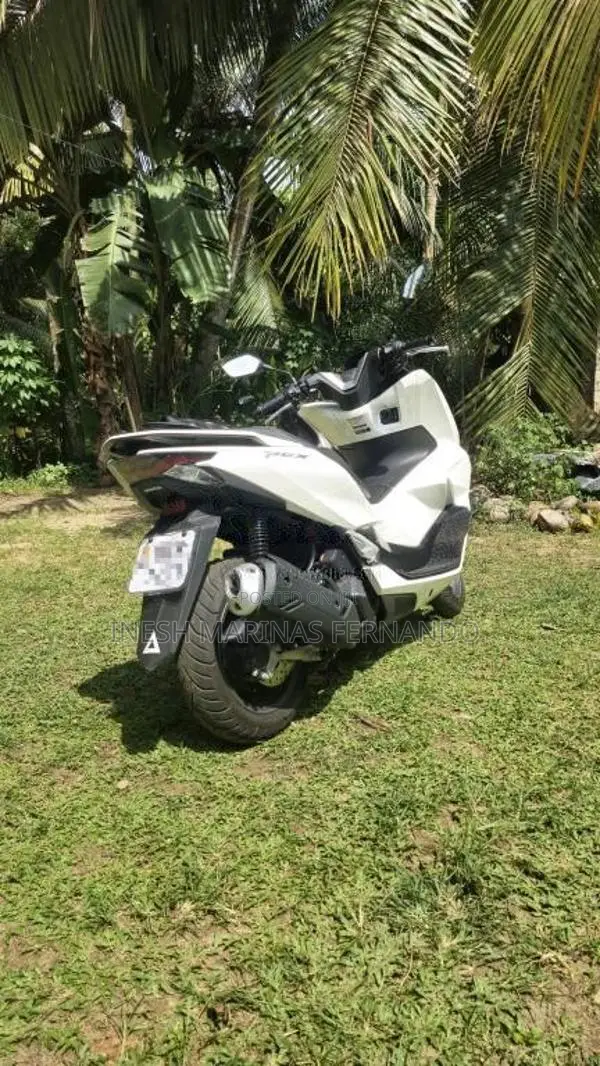 Honda Pcx 2026 Motorbike (Used)