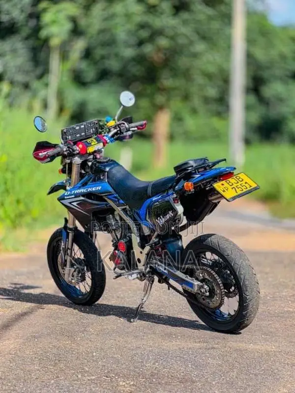 Kawasaki D Tracker 2021 Motorbike (Used)
