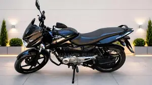 Bajaj Pulsar 2017 Motorbike (Used)