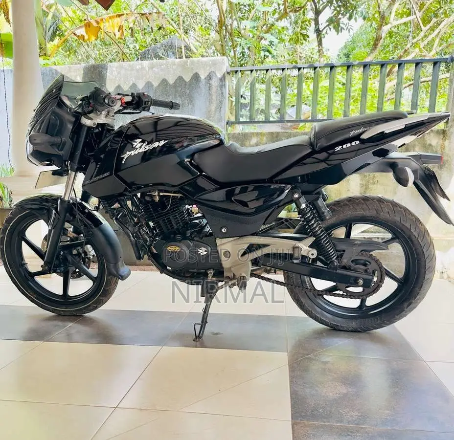 Bajaj Pulsar 200 2009 Motorbike (Used)