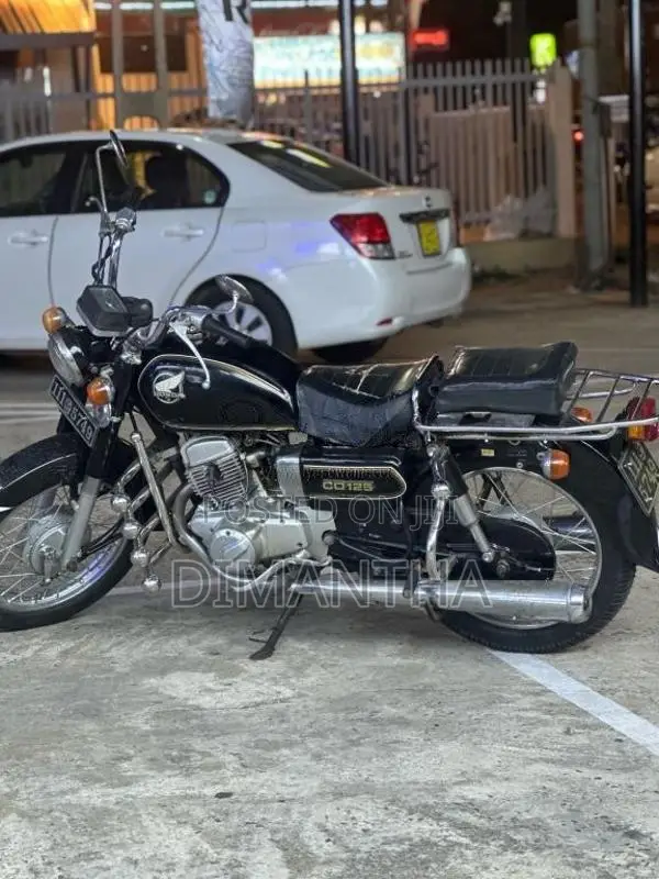 Honda CB 125 1987 Motorbike (Used)