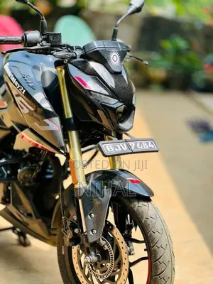 Bajaj N160 2025 Motorbike (Used)