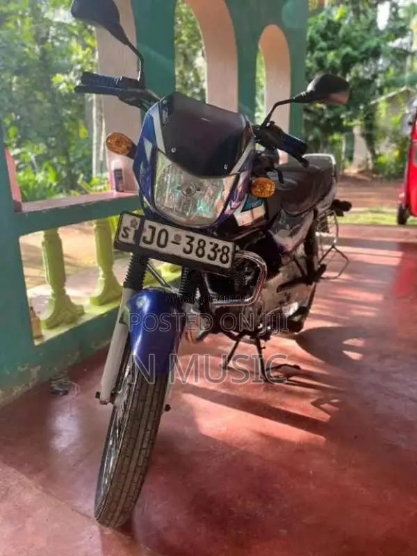 Bajaj CT-100 2005 Motorbike (Used)