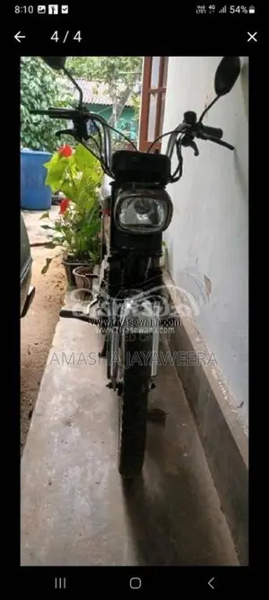 Bajaj Bajaj 2020 Motorbike (Used)