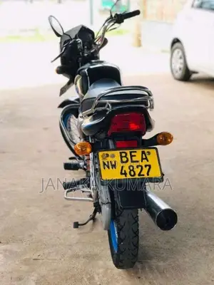Bajaj CT-100 2016 Motorbike (Used)