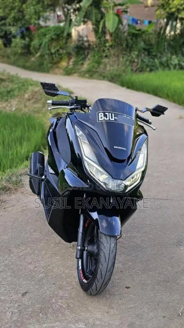 Honda PCX 160 2024 Motorbike (Used)