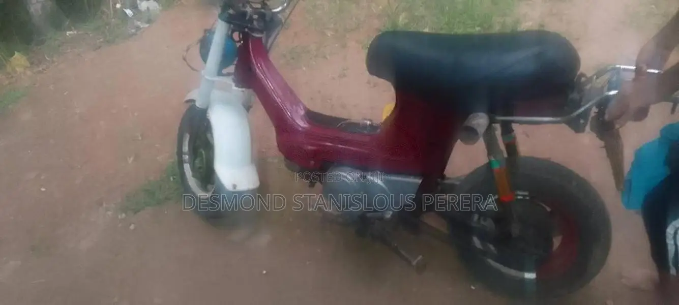 Honda Chaly 1992 Motorbike (Used)
