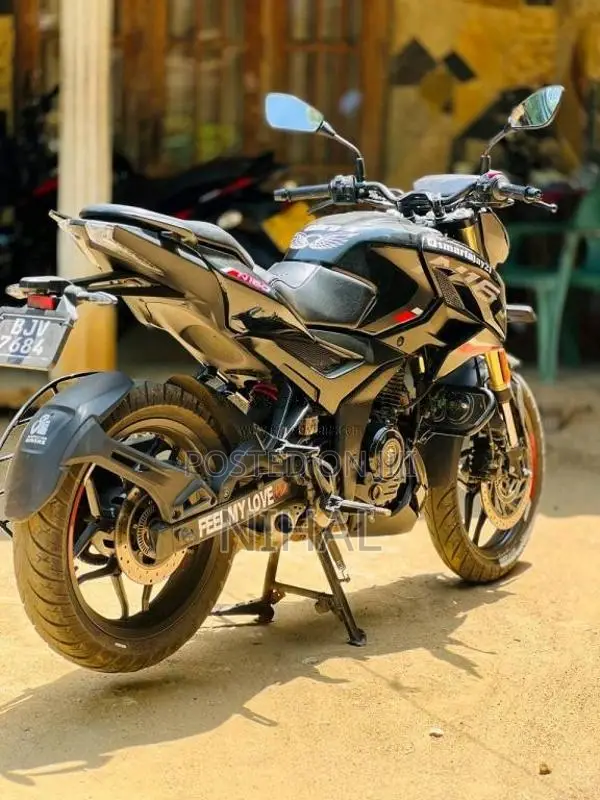 Bajaj N160 2025 Motorbike (Used)