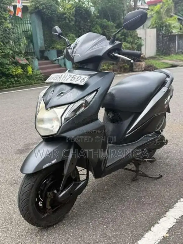 Honda Dio 2013 Motorbike (Used)