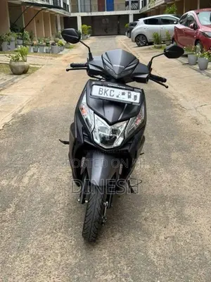 Honda Dio 110 DLX 2025 Motorbike (Used)
