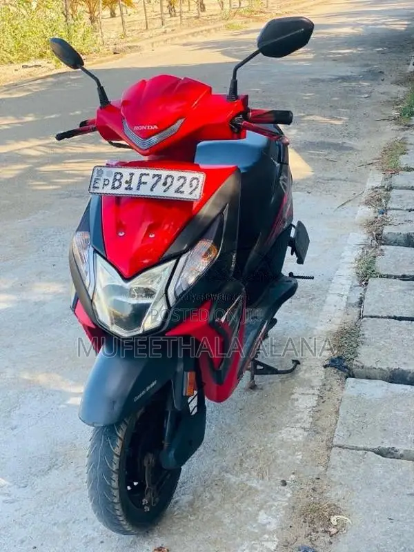 Honda Dio 2019 Motorbike (Used)