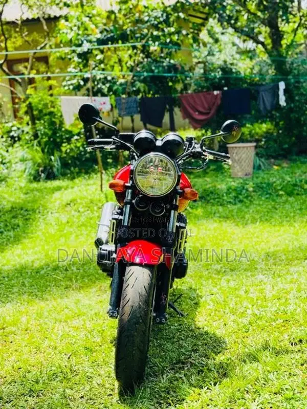 Honda Cb 400 2012 Motorbike Unregistered (Recondition)