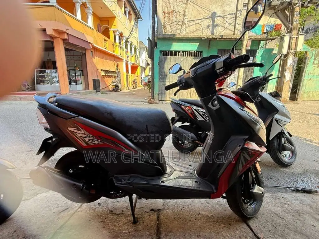 Honda Dio 2018 Motorbike (Used)