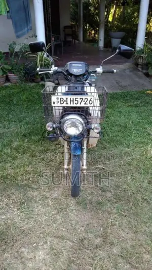 Honda Super Cub 2016 Motorbike (Used)